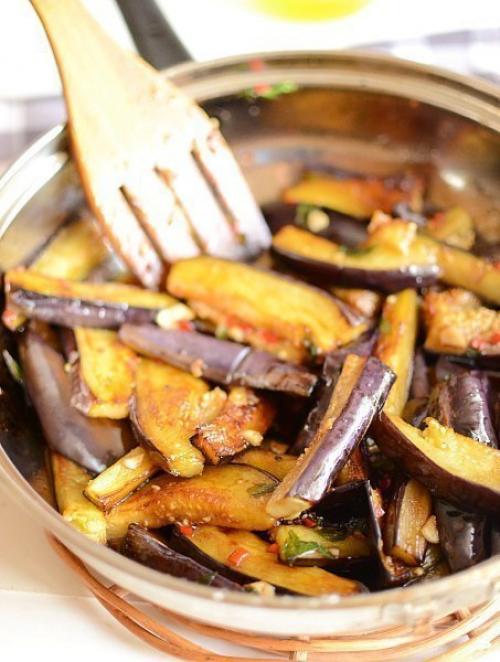 Баклажаны в остром чесночном соусе. 05