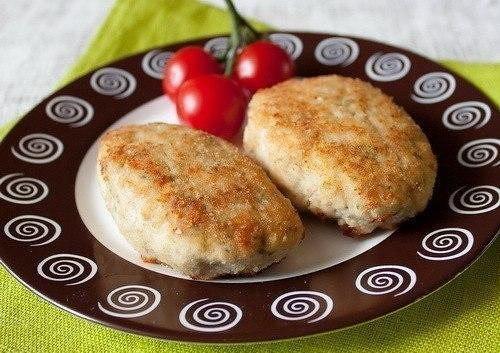 Кабачково - куриные котлеты.