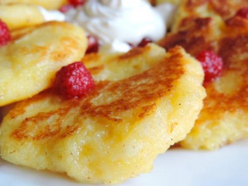 Сластены из манной крупы.