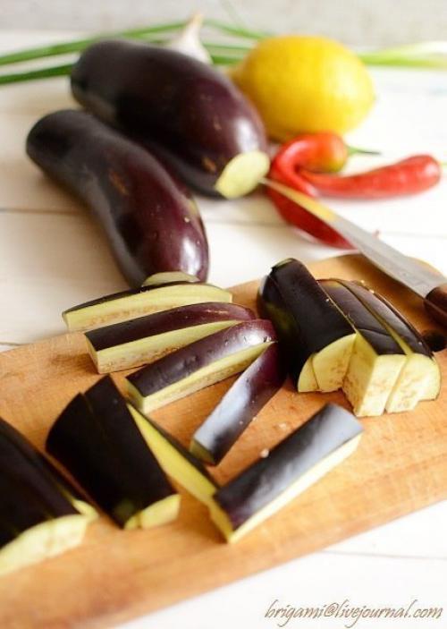 Баклажаны в остром чесночном соусе. 02