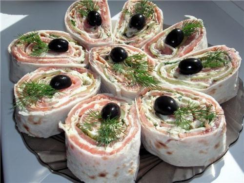 Лаваш с закусками. 01