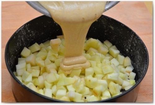 Обычная, но такая вкусная шарлотка. 02