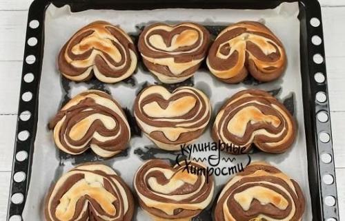 Полосатые булочки Сердечки. 09