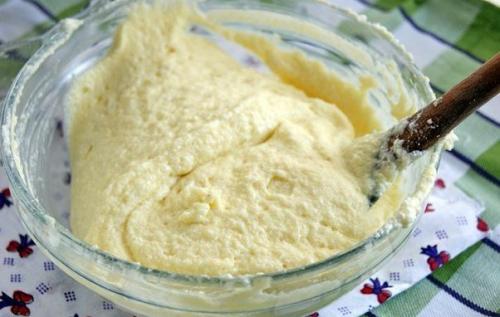 Творожный манник.  Ингредиенты: - 300 гр. 04