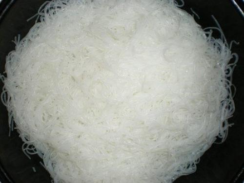 Салат фунчоза с овощами. 01