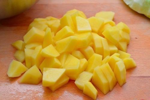 Украинский борщ.  Ингредиенты: 03