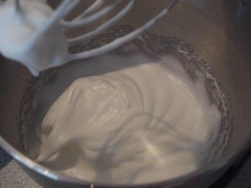 Шоколадный бисквит.  Ингредиенты: 04