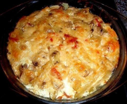 Картофельная запеканка с курицей. 

