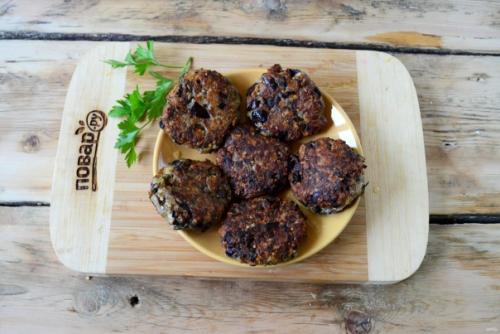 Котлеты из баклажанов с грибами. 07