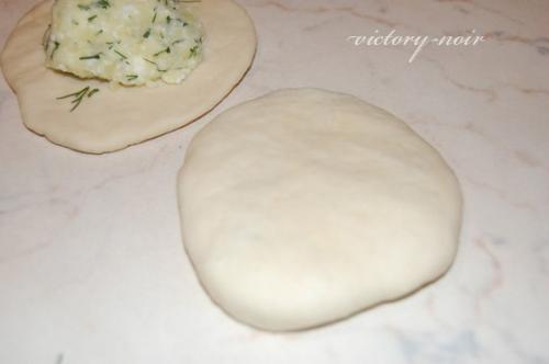 Хичины с сыром и зеленью. 04