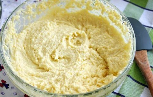 Творожный манник.  Ингредиенты: - 300 гр. 02