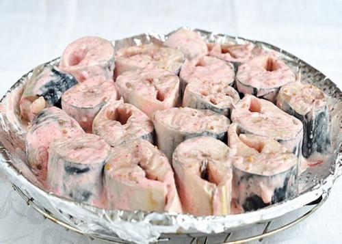 Скумбрия запеченная.  Ингредиенты: 01