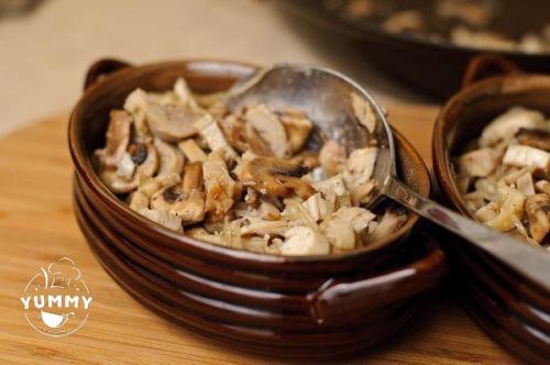 Жульен с курицей и грибами. 05