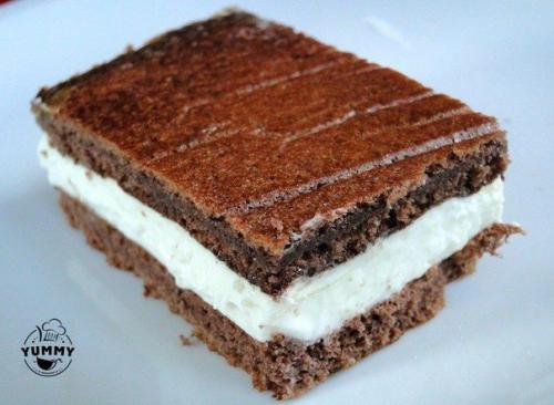 Пирожные Киндер Милк Слайс.