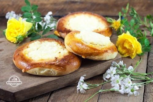 Ватрушка.  Ингредиенты:   - Творог - 500 г.