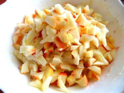 Творожные палочки с яблоком. 04