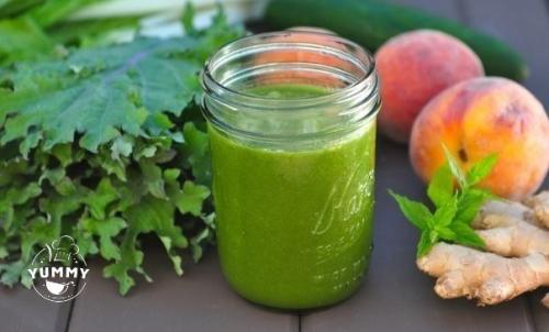 Десять зеленых смузи для очищения организма.