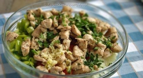 Салат с кукурузой и курицей. 03