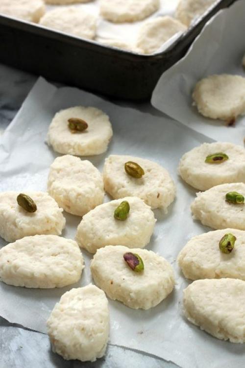 Шоколадные батончики с кокосом и фисташками. 04