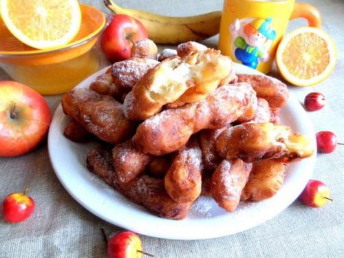 Творожные палочки с яблоком.