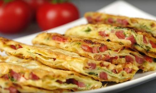 Вкусная закуска из лаваша.