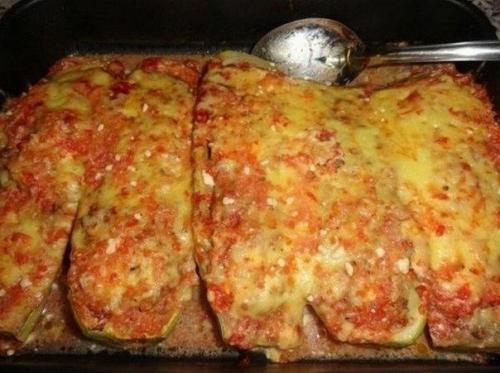 Вкусные Лодочки из кабачков.
