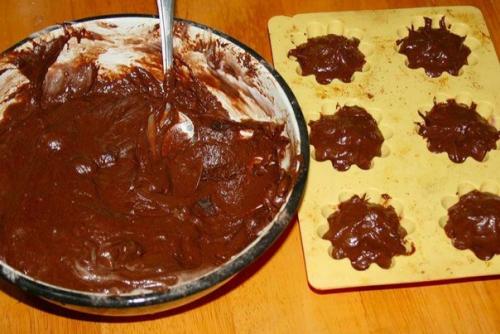 Маффины шоколадные.  Ингредиенты: 04