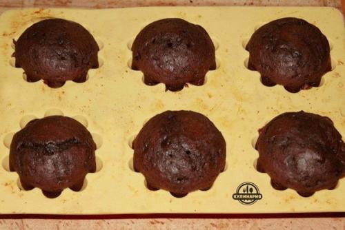 Маффины шоколадные.  Ингредиенты: 05