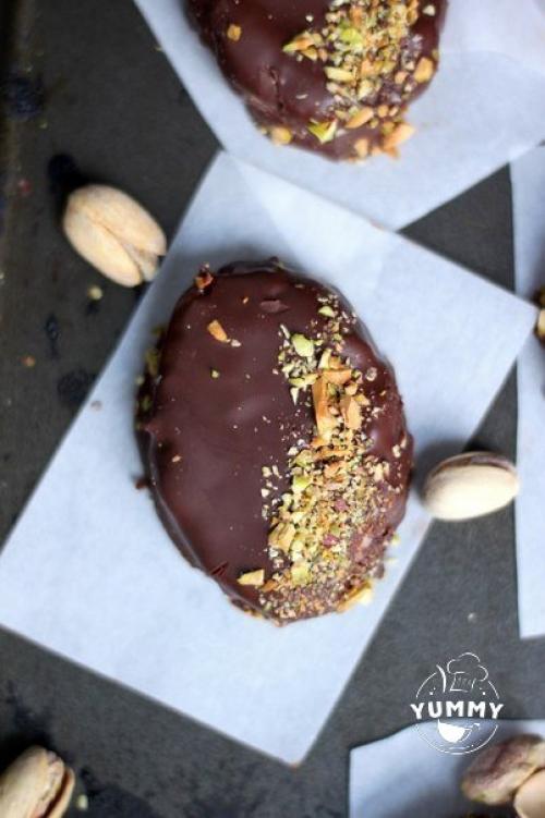 Шоколадные батончики с кокосом и фисташками. 06