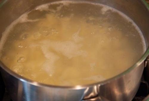 Сливочный суп с фрикадельками. 01