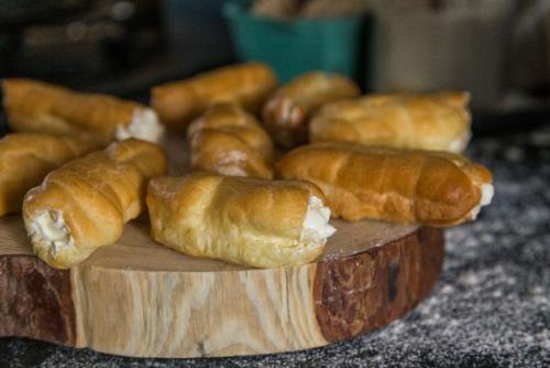 Эклеры.  Аппетитные эклеры по нашему рецепту - это просто! 05