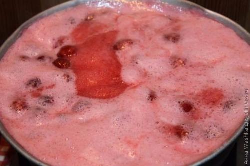 Клубничное варенье Пятиминутка. 03