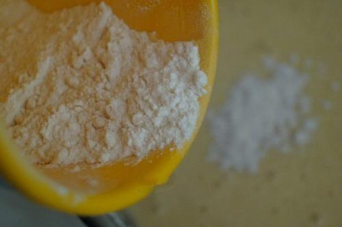 Рецепт творожного пирога со сливами. 03