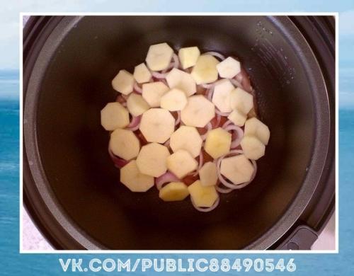 Невероятно вкусно.  Мясо по-французски в мультиварке. 01