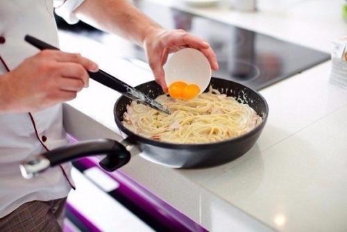 Паста Карбонара.  Ингредиенты: 07