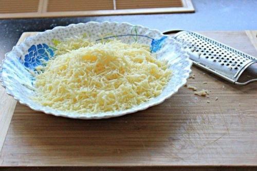 Яичница - болтунья в слоёном тесте. 04