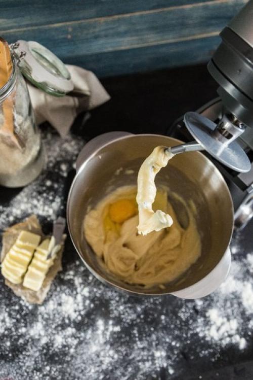 Эклеры.  Аппетитные эклеры по нашему рецепту - это просто! 02