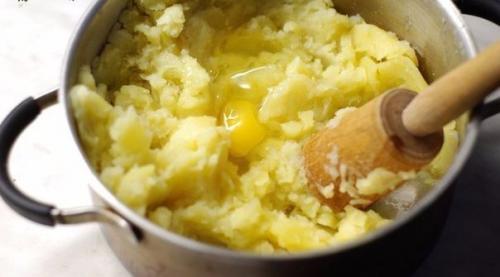 Картофельные котлеты с курицей. 01