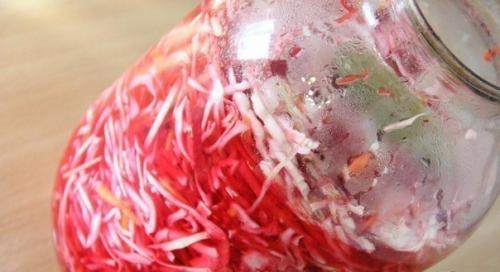 Маринованная капуста со свеклой. 04