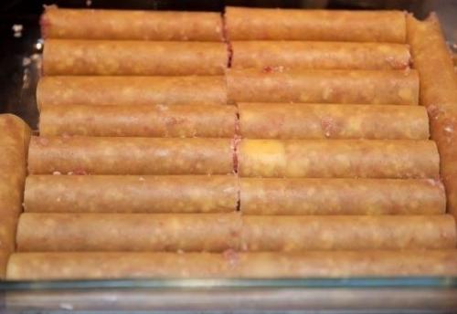 Каннеллони.  Ингредиенты:   - 1 пачка итальянских каннеллони (500 г. );. 02