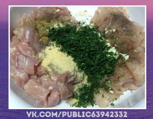 Нереально вкусно.  Мраморный рулет из курицы. 01