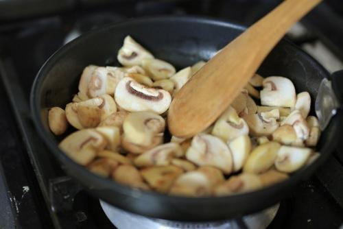 Грибная лазанья.  Ингредиенты: 02