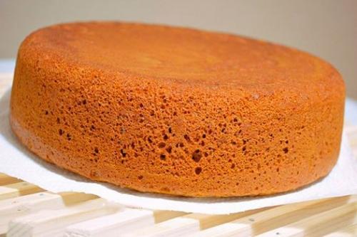 Ооочень вкусный, нежный и влажный бисквитный медовик со сливочным кремом? 02