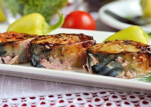 Скумбрия запеченная.  Самый простой рецепт приготовления скумбрии. 04
