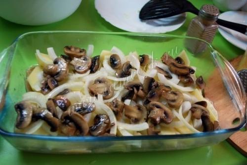 Куриная запеканка по-французски.