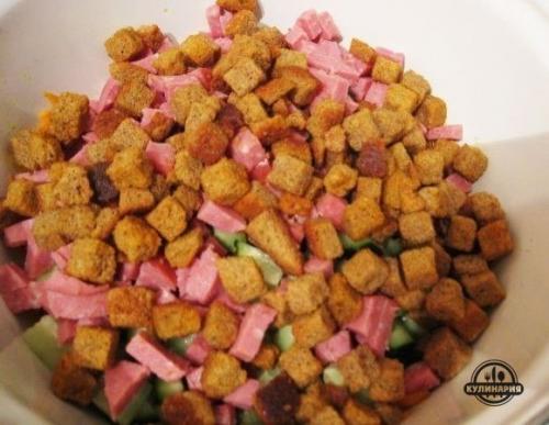 Салат с колбасой Обжорка. 02