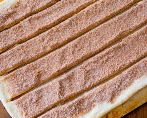 Торт - рулет с корицей или очень большой "Синнабон"!