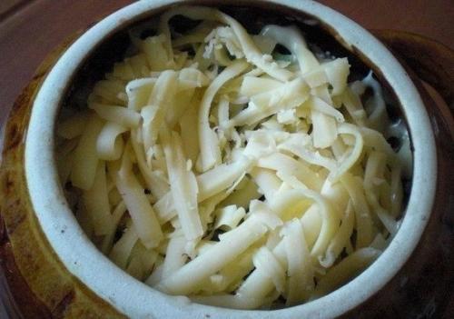 Фрикадельки с картошкой и грибами под сыром. 03