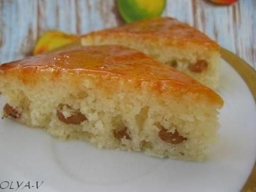 Манник с изюмом.