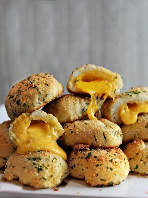 Сырные бомбочки.   Время приготовления: 30 мин.